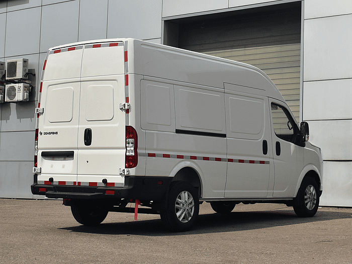 DongFeng K33-561